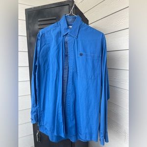 Blue size small cinch mens button down